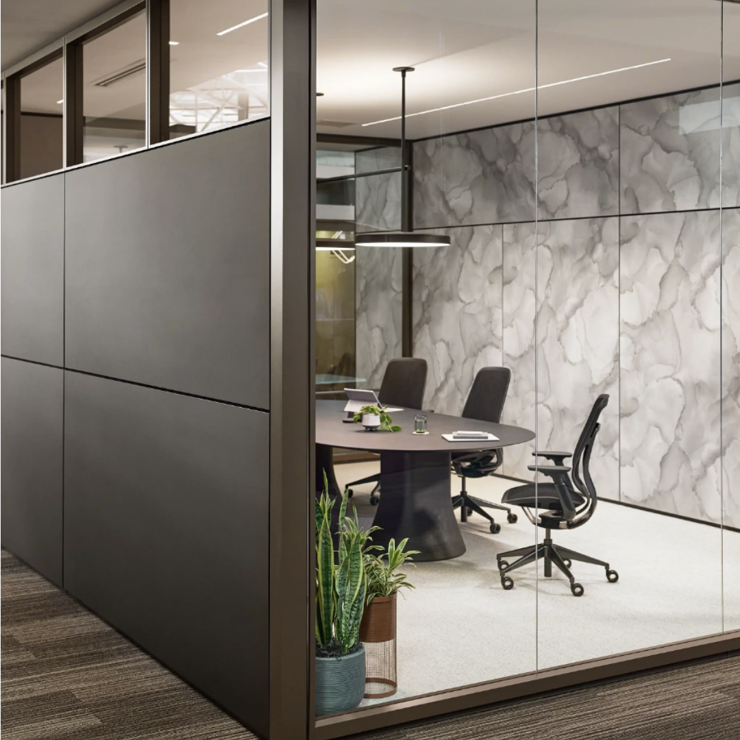 22-0184331_1080x1080